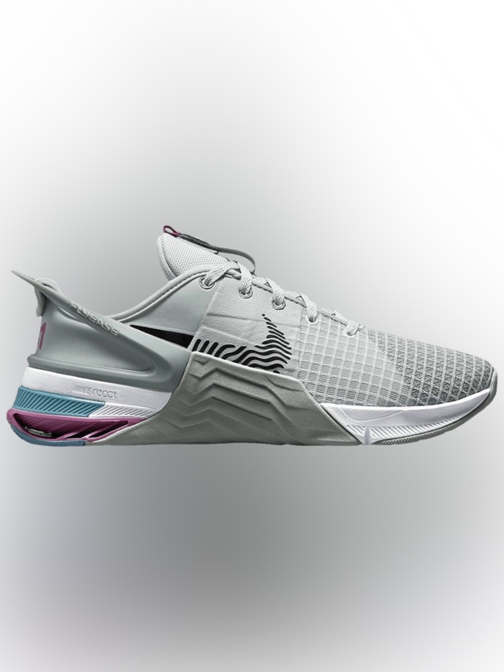 Nike Metcon 8 FlyEase women's Size 8 NWOT